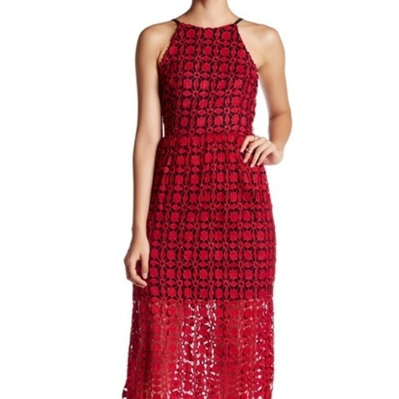 Romeo & Juliet Couture Red Midi Crochet Dress - Picture 2 of 8